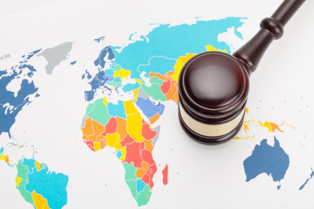 قوانین حاکم بر قراردادهای تجاری بین المللی